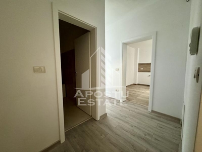 Apartament cu 2 camere complet decomandat etaj intermediar in Giroc.