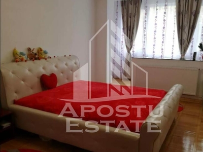 Apartament cu 2 camere, decomandat, situat in zona Iosefin