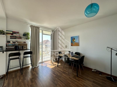 Apartament cu 2 camere, etaj intermediar, langa Decathlon