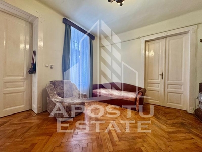 Apartament cu 2 camere in cladire istorica reabilitata, zona Iosefin