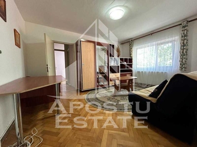 Apartament cu 2 camere, semidecomandat, situat in zona Kiriac