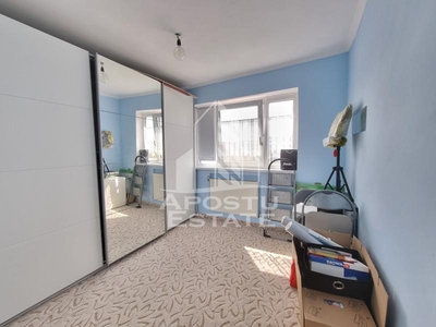 Apartament cu 3 camere, decomandat, centrala proprie, Circumvalatiunii