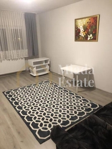 Apartament cu 3 camere, Zona Badea Cartan