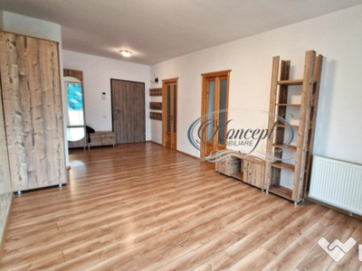 Apartament cu parcare, zona CBC