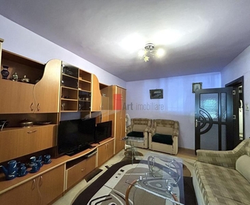 Apartament de 4 camere, parter | Zona Morarilor/Vergului