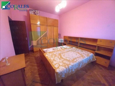 Apartament decomandat. Aproape de Iulius Mall. Centrala proprie.