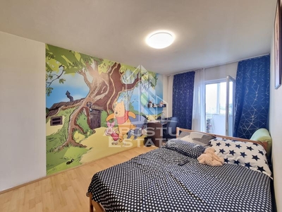 Apartament decomandat cu 2 camere, zona Lipovei