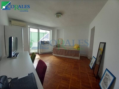 Apartament deosebit. Zona execelenta. Centrala proprie.