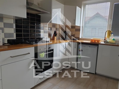 Apartament la casa in zona Ciarda Rosie, la etajul intai