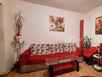 Apartament la etaj intermediar, zona Minerva