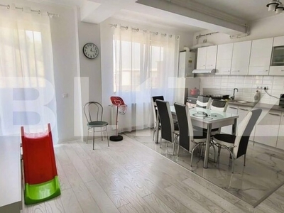 Apartament modern, 3 camere, etaj intermediar, balcon, zona strazii Teilor!