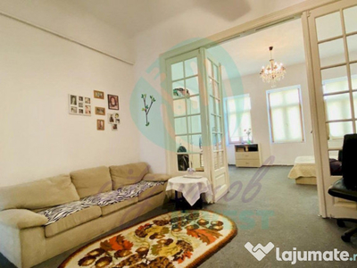 Apartament tip duplex, Universitate