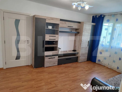 INCHIRIERE APARTAMENT 3 CAMERE ZONA MILCOV, 300 EURO