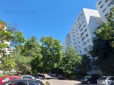 Apartament 3 camere Dristor metrou 5 minute mers