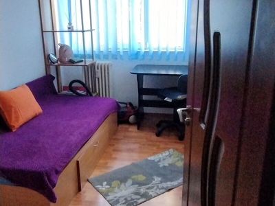 Inchiriere apartament 3 camere Drumul Taberei, Raul Doamnei