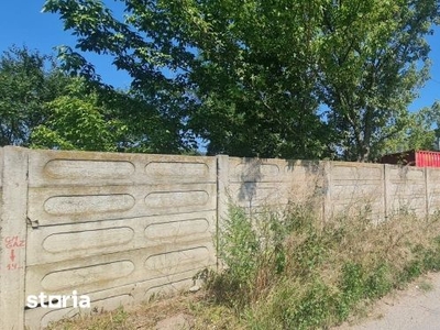 Vand teren intravilan de constructii situat la strada betonata