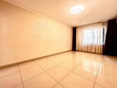 Apartament 4 camere de vanzare BERCENI - Bucuresti