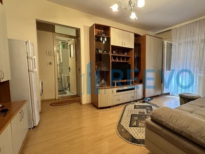 Apartament 2 camere, zona Piata Sud!