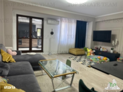 Apartament 4 camere zona Andrei Muresanu.