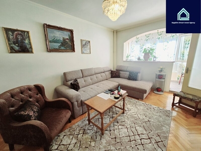 Apartament 3 camere Drumul Taberei, Favorit. Vand apartament cu 3 camere se