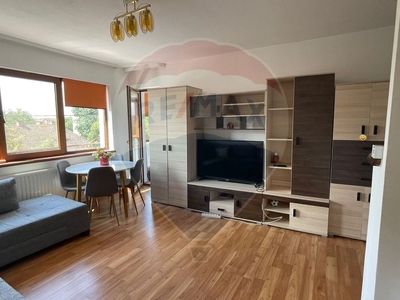 Apartament 3 camere inchiriere in bloc de apartamente Sibiu, Central