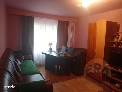 Apartament 3 camere, ultracentral Cetate, direct proprietar