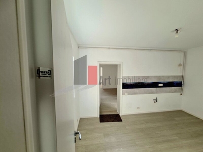 Apartament 3 camere Unirii, apartament 3 camere parter de vila va prezentam