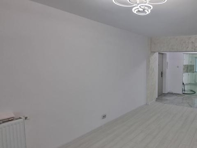 Apartament 3 camere zona Romarta