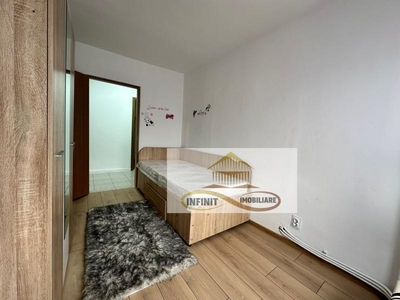 Apartament cu 3 camere de inchiriat in zona Insula de agrement, Bacau