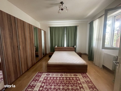 Vanzare apartament 4 camere, garaj si boxa, in Ploiesti, zona 9 Mai