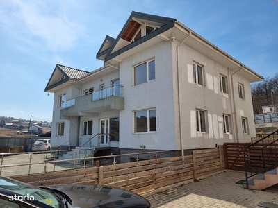 Chirie sau Vânzare - Vila Mare 3 Apartamente + Buncăr – Privat Afacere