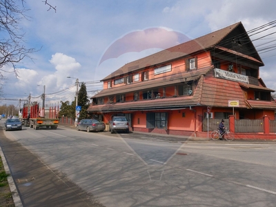 Hotelpensiune 14 camere inchiriere in Maramures, Sighetu Marmatiei, Vest