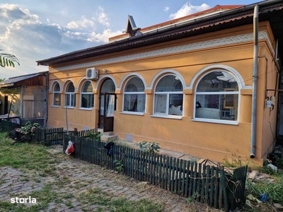 Lugoj, Casa 4 Cam., Moderna, La cheie, 156 Mp. + Curte, Balta Lata