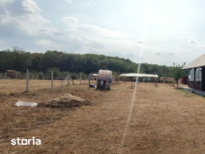 Parc Arghezi Garsoniera decomandata luminoasa si spatioasa