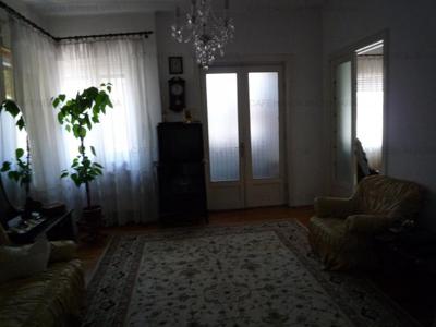 Vanzare apartament 3 camere, Turda, Bucuresti