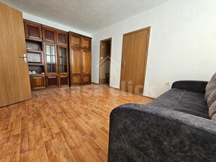 Apartament 2 camere Tiglina 1, centrala termica, etaj 1, 2 balcoane