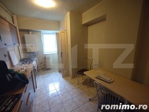 Apartament 3 camere, 76 mp, zona Viisoara