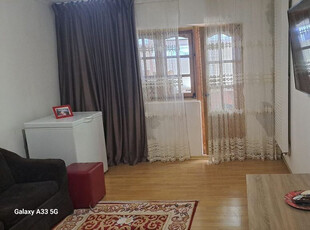 Apartament 3 camere parter