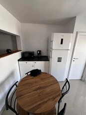 Apartament 3 camere,Bd. DECEBAL, 2 balcoane, 78 mp