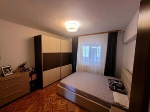 Apartament 3 camere,MUNCII, metrou aproape, 3 balcoane