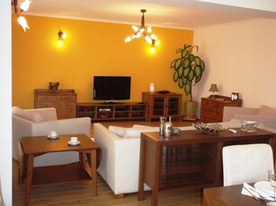 APARTAMENT 4 CAMERE