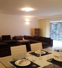 APARTAMENT 4 CAMERE