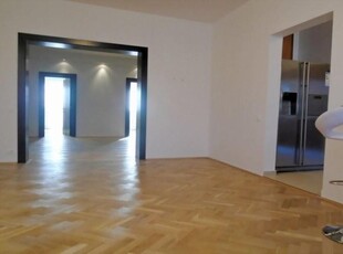 APARTAMENT 4 CAMERE