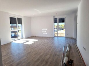 Apartament 52 mp/etaj 1/ panouri fotovoltaice/pompe caldura-Sibiu