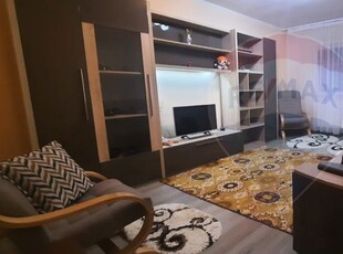 Apartament cu 2 camere de închiriat în zona Casa de Cultura