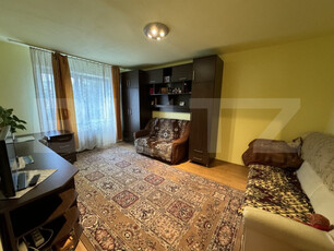 Apartament cu 3 camere