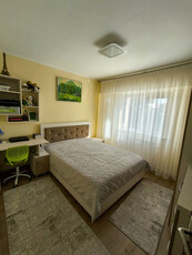 Apartament cu 3 camere