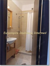 Apartament de inchiriat 3 camere zona Mamaia Constanta