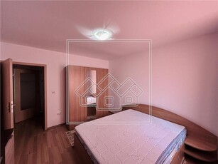 Apartament de inchiriat in Sibiu - 2 camere si balcon - zona Ciresica