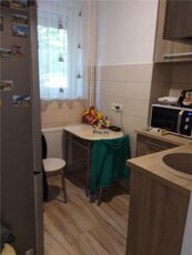 Apartament de vanzare 2 camere decomandat Zona Centrala